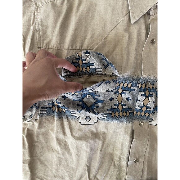 Vintage Wrangler Men's XL Beige Short Sleeve Pearl Snap Aztec Southwest Shirt - Picture 6 of 9
